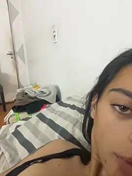 Snapshot of canderodrig777 chatting on 10-18-25, 07:58 canderodrig777 online show from 10-18-25, 07:58