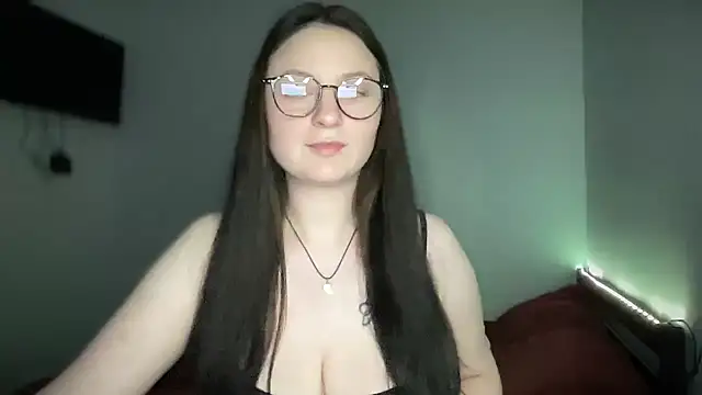 LocaAlis online show from 10-18-25, 04:08