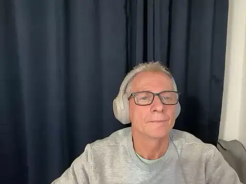 Alexwawapl online show from 12-21-25, 08:16