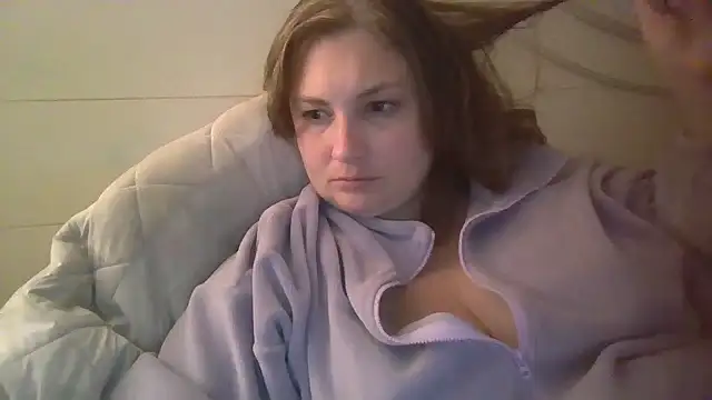 Snapshot of MilfyMrsRobinson chatting on 12-04-25, 12:53 MilfyMrsRobinson online show from 12-04-25, 12:53