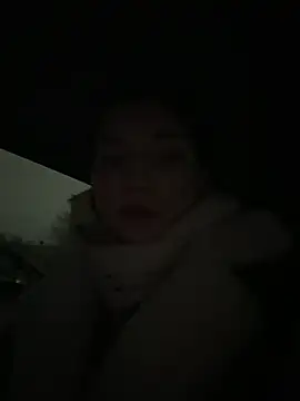 Snapshot of MooonReal chatting on 01-22-25, 12:27 MooonReal online show from 01-22-25, 12:27