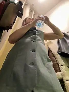 Snapshot of MooonReal chatting on 01-26-25, 09:19 MooonReal online show from 01-26-25, 09:19