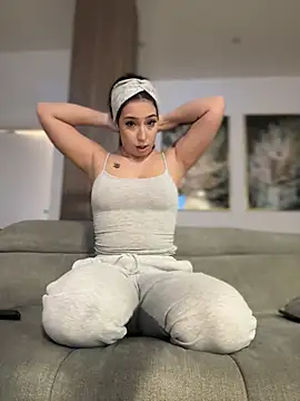 KimArts online show from 12-16-24, 08:05