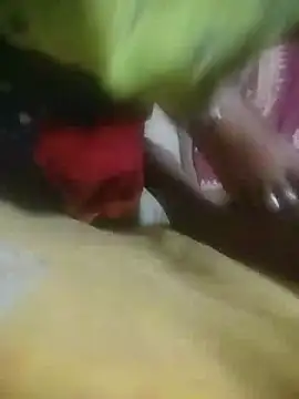 Snapshot of Working- chatting on 01-11-26, 09:25 Working- online show from 01-11-26, 09:25