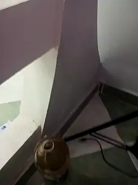 ListedLoin online show from 03-06-25, 01:03