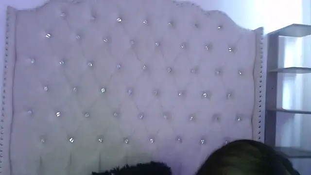 Abril Squirt online show from 10-06-25, 06:49