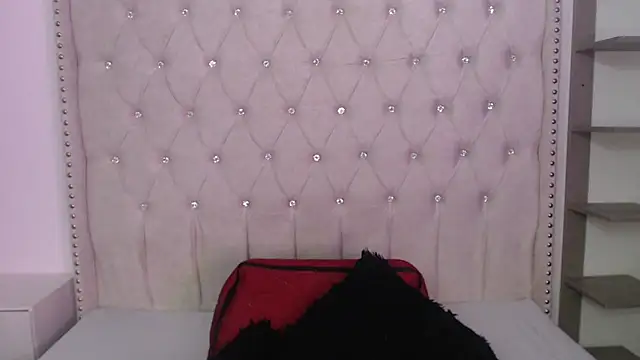 Abril Squirt online show from 12-18-25, 12:17