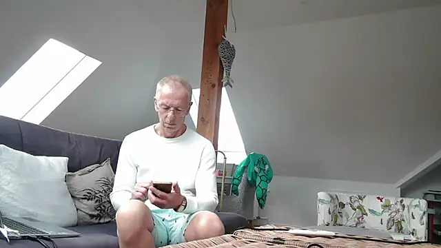 maxmueller321 online show from 03-29-26, 01:22