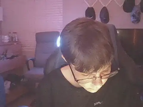 KaliSnow199623 online show from 12-05-24, 04:42