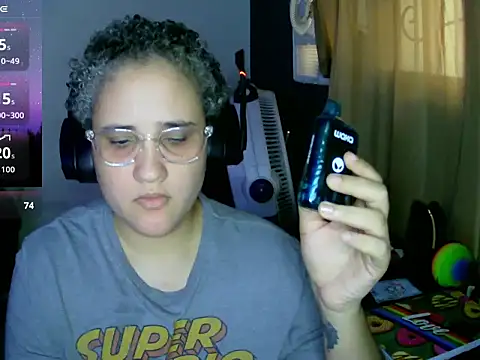 Snapshot of lolalicious_758 chatting on 09-26-25, 09:41 lolalicious 758 online show from 09-26-25, 09:41