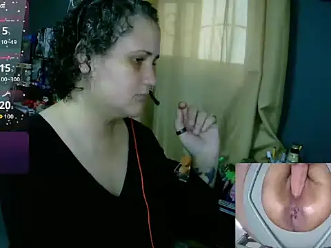 Snapshot of lolalicious_758 chatting on 05-19-26, 09:10 lolalicious 758 online show from 05-19-26, 09:10