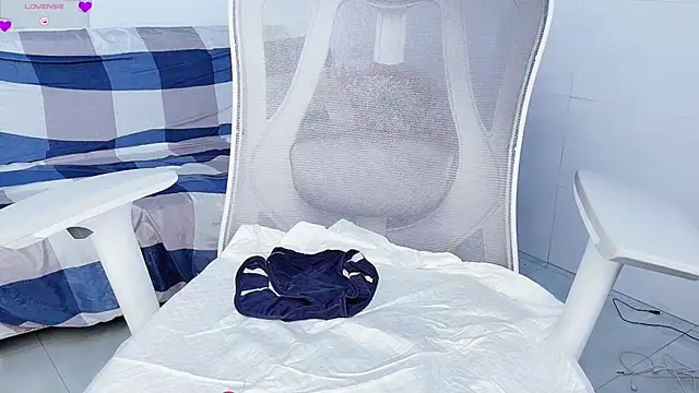 Snapshot of I_Am_Boo chatting on 03-20-25, 06:52 I Am Boo online show from 03-20-25, 06:52