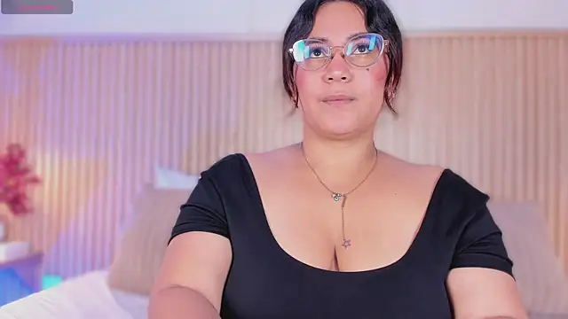 Snapshot of MelissaKarterrs chatting on 06-13-26, 12:03 MelissaKarterrs online show from 06-13-26, 12:03