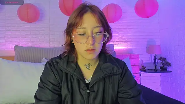 Snapshot of sofi_bakerr chatting on 02-15-25, 11:39 sofi bakerr online show from 02-15-25, 11:39