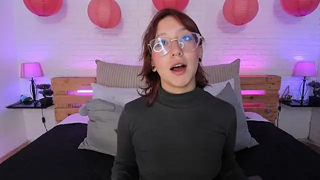 Snapshot of sofi_bakerr chatting on 02-17-25, 11:34 sofi bakerr online show from 02-17-25, 11:34