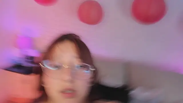 Snapshot of sofi_bakerr chatting on 02-20-25, 02:46 sofi bakerr online show from 02-20-25, 02:46