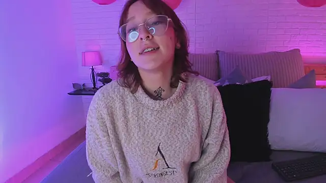 Snapshot of sofi_bakerr chatting on 03-04-25, 11:40 sofi bakerr online show from 03-04-25, 11:40