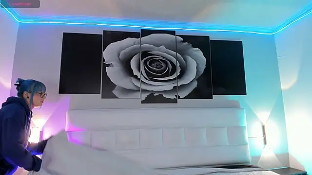 Snapshot of sofi_bakerr chatting on 09-16-25, 11:55 sofi bakerr online show from 09-16-25, 11:55