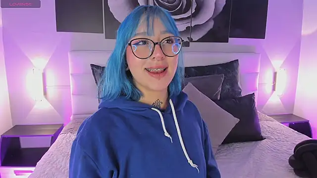 Snapshot of sofi_bakerr chatting on 10-23-25, 11:31 sofi bakerr online show from 10-23-25, 11:31