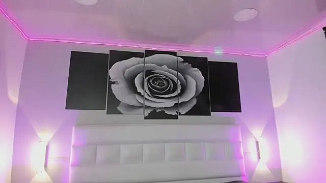 Snapshot of sofi_bakerr chatting on 11-14-25, 11:42 sofi bakerr online show from 11-14-25, 11:42