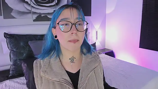 Snapshot of sofi_bakerr chatting on 12-04-25, 11:41 sofi bakerr online show from 12-04-25, 11:41