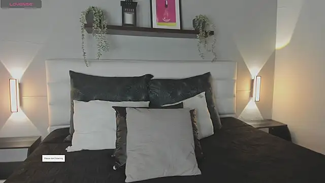 sofi bakerr online show from 03-17-26, 11:35