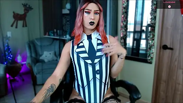 tevenwhiite online show from 12-18-25, 06:03