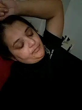 sarahhh1987 online show from 11-04-25, 06:40