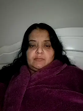 sarahhh1987 online show from 12-15-25, 05:28