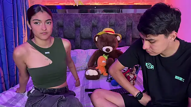 Juva    online show from 10-19-25, 10:32