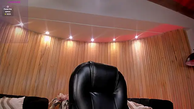 HannaConnor  online show from 01-09-26, 02:14