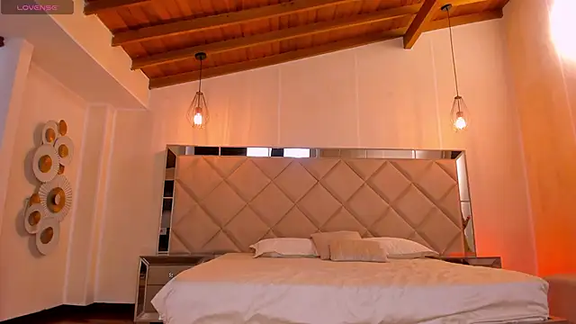 HannaConnor  online show from 02-19-26, 10:17