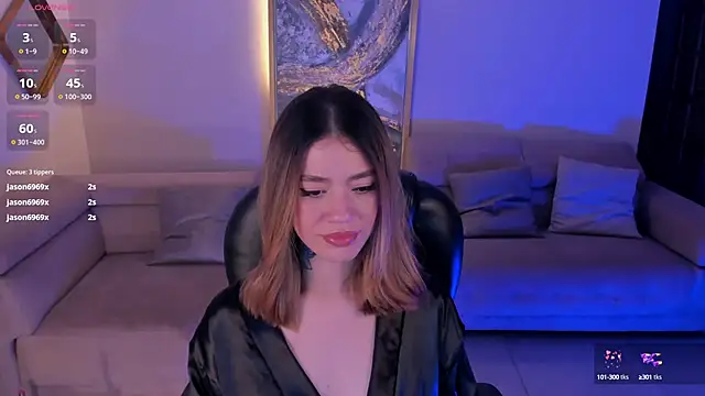 ViolettHansson online show from 03-01-25, 03:32