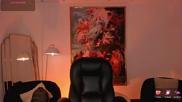 ViolettHansson online show from 03-31-26, 06:30