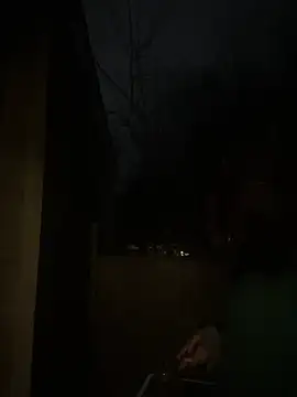 Snapshot of holyeroticss chatting on 12-17-24, 11:27 holyeroticss online show from 12-17-24, 11:27