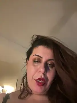 Snapshot of holyeroticss chatting on 01-01-25, 01:58 holyeroticss online show from 01-01-25, 01:58