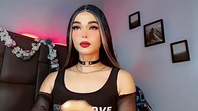 Marian LV online show from 09-23-25, 08:06