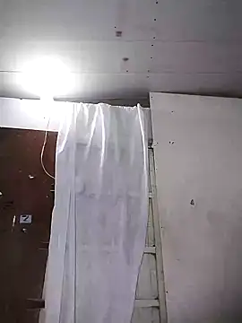 lunanataly online show from 11-30-25, 09:41