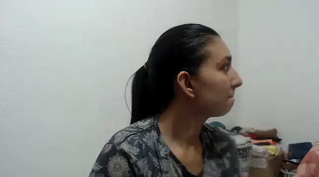 Alyson0001 online show from 03-10-25, 10:34