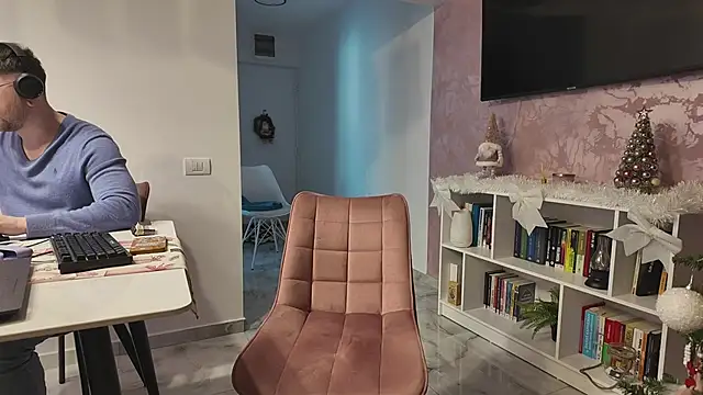 ValeriaGrey online show from 12-15-25, 12:20