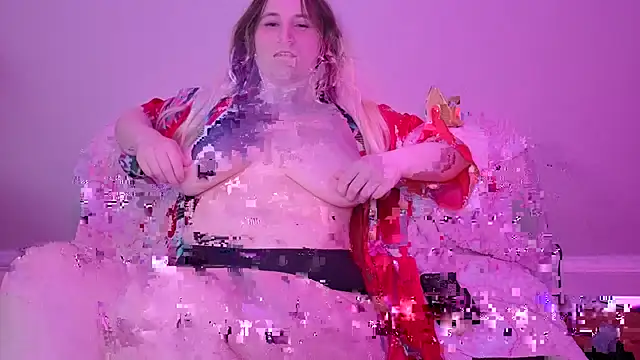 Glitch Witch online show from 04-19-26, 11:20