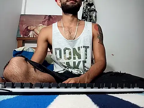 hideonbush051 online show from 02-18-26, 12:28