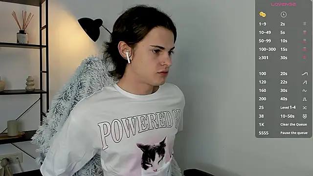 Snapshot of little_femb0y chatting on 02-21-26, 11:44 little femb0y online show from 02-21-26, 11:44