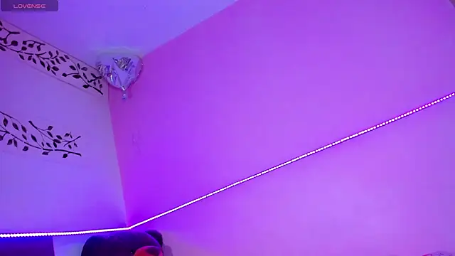 Snapshot of Canndy88htxx chatting on 02-27-25, 12:32 Canndy88htxx online show from 02-27-25, 12:32