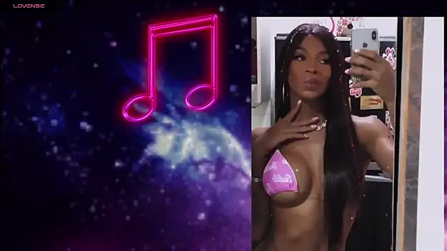 Snapshot of Canndy88htxx chatting on 03-13-25, 03:54 Canndy88htxx online show from 03-13-25, 03:54