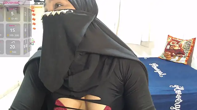 Aaliyah brown online show from 10-16-25, 02:45