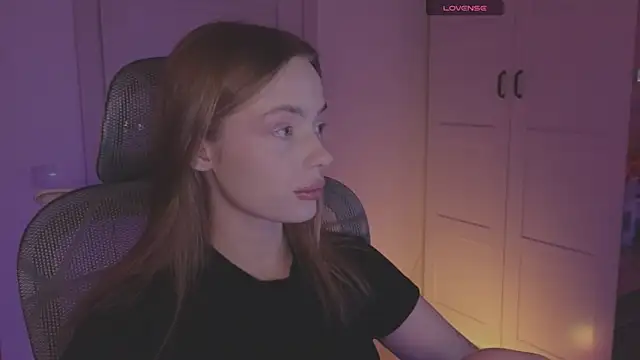  MayShy  online show from 10-31-25, 05:41