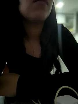 Salome golvert online show from 11-08-25, 10:08