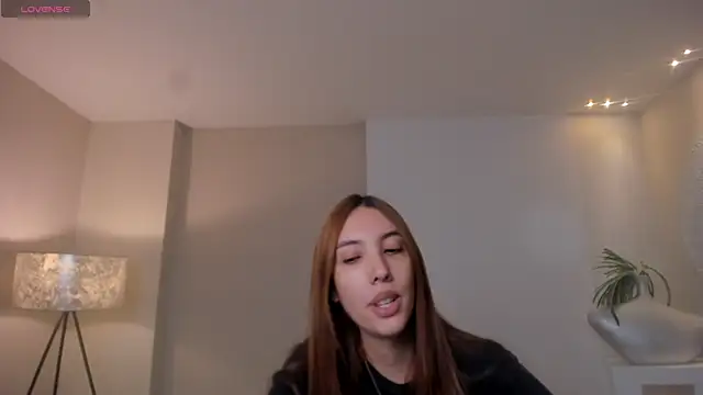 Snapshot of AnaisNin chatting on 06-28-26, 11:16 AnaisNin online show from 06-28-26, 11:16