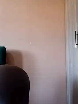 Snapshot of JemaimaPrincess chatting on 03-17-25, 07:24 JemaimaPrincess online show from 03-17-25, 07:24